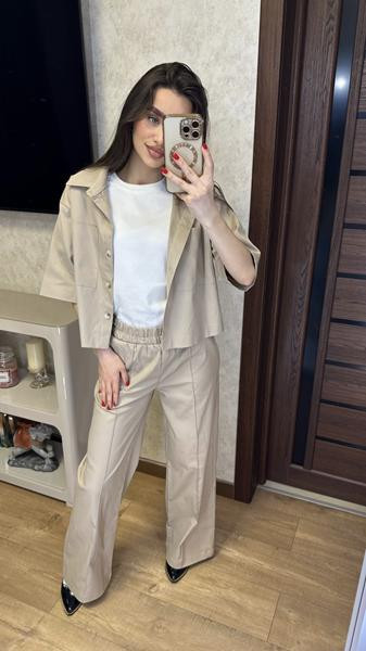 Костюмы Valentina 076 beige