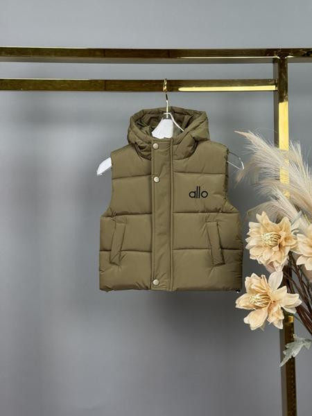 Жилетки Delfinka 8586 khaki