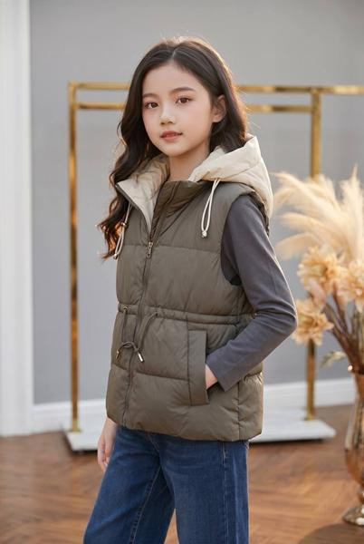 Жилетки Delfinka W33 khaki