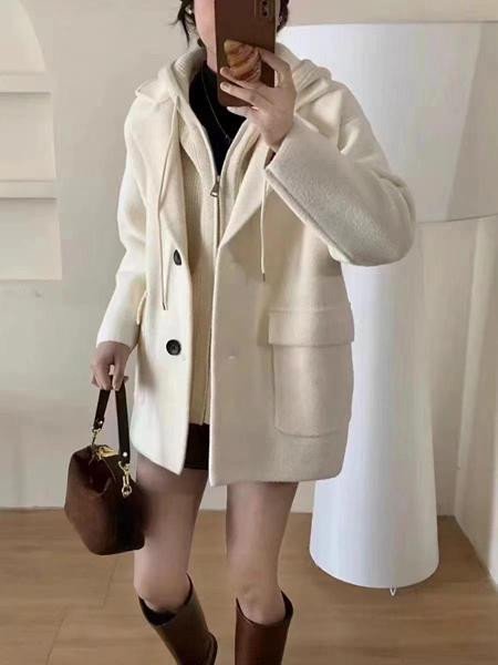 Пальто Comod CM455 beige