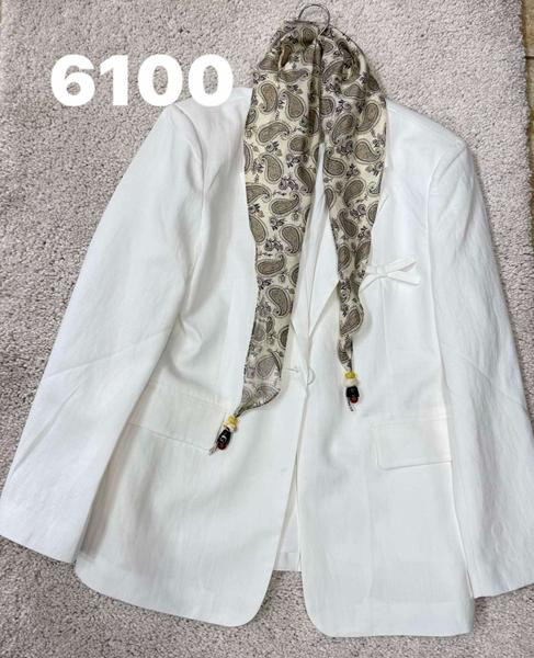 Пиджаки DIVO 6100 white