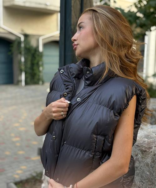 Жилетки Akulova 2941 black